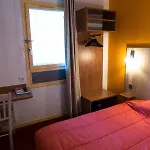 Novella Centre Gare Hotel 2*