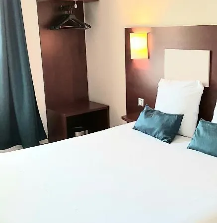 Hotel The Originals City, Novella, Centre Gare