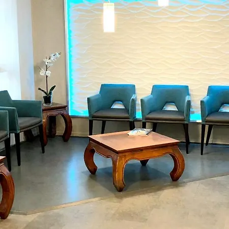 Hotel The Originals City, Novella, Centre Gare