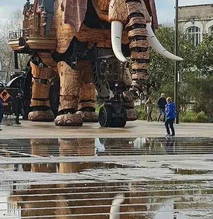 Hotel The Originals City, Novella, Centre Gare