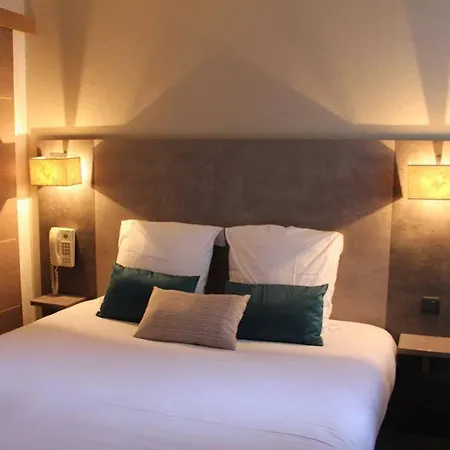 Hotel The Originals City, Novella, Centre Gare 2*