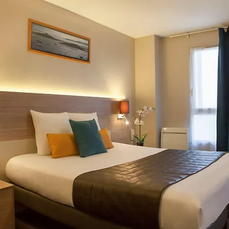 Hotel The Originals City, Novella, Centre Gare Nantes