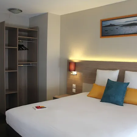 The Originals City, Novella, Centre Gare Hotel