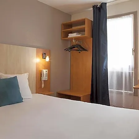 Novella Centre Gare Hotel