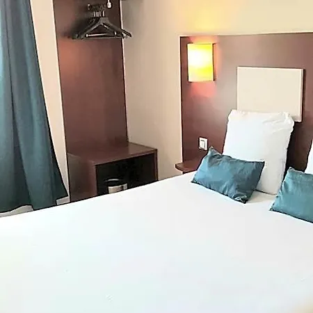 Hotel The Originals City, Novella, Centre Gare