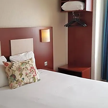 Hotel The Originals City, Novella, Centre Gare 2*