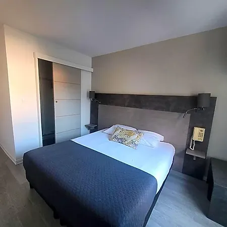 Hotel Novella Centre Gare 2*