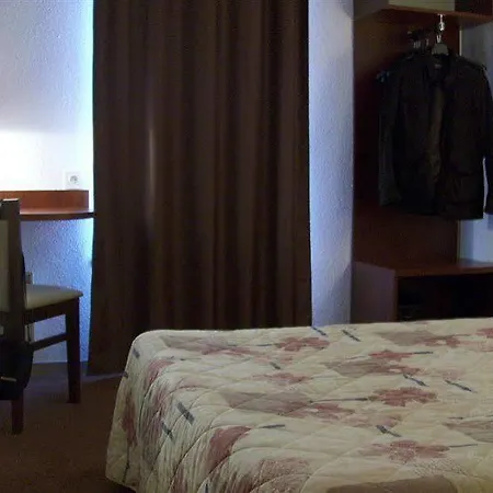 Novella Centre Gare Hotel Nantes