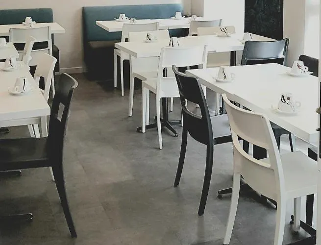 Hotel The Originals City, Novella, Centre Gare 2*