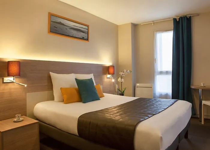 Hotel The Originals City, Novella, Centre Gare Nantes