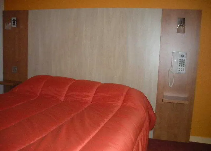 Hotel The Originals City, Novella, Centre Gare 2*