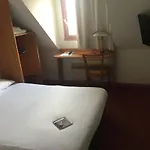 The Originals City, Novella, Centre Gare Hotel 2*