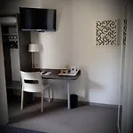 Hotel The Originals City, Novella, Centre Gare