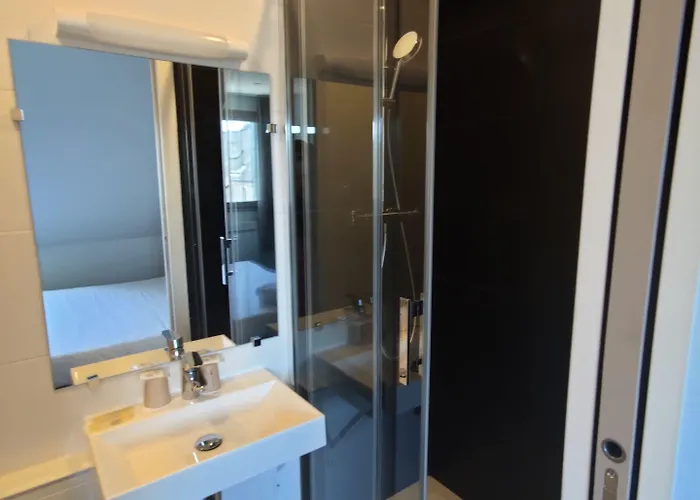 Novella Centre Gare Hotel